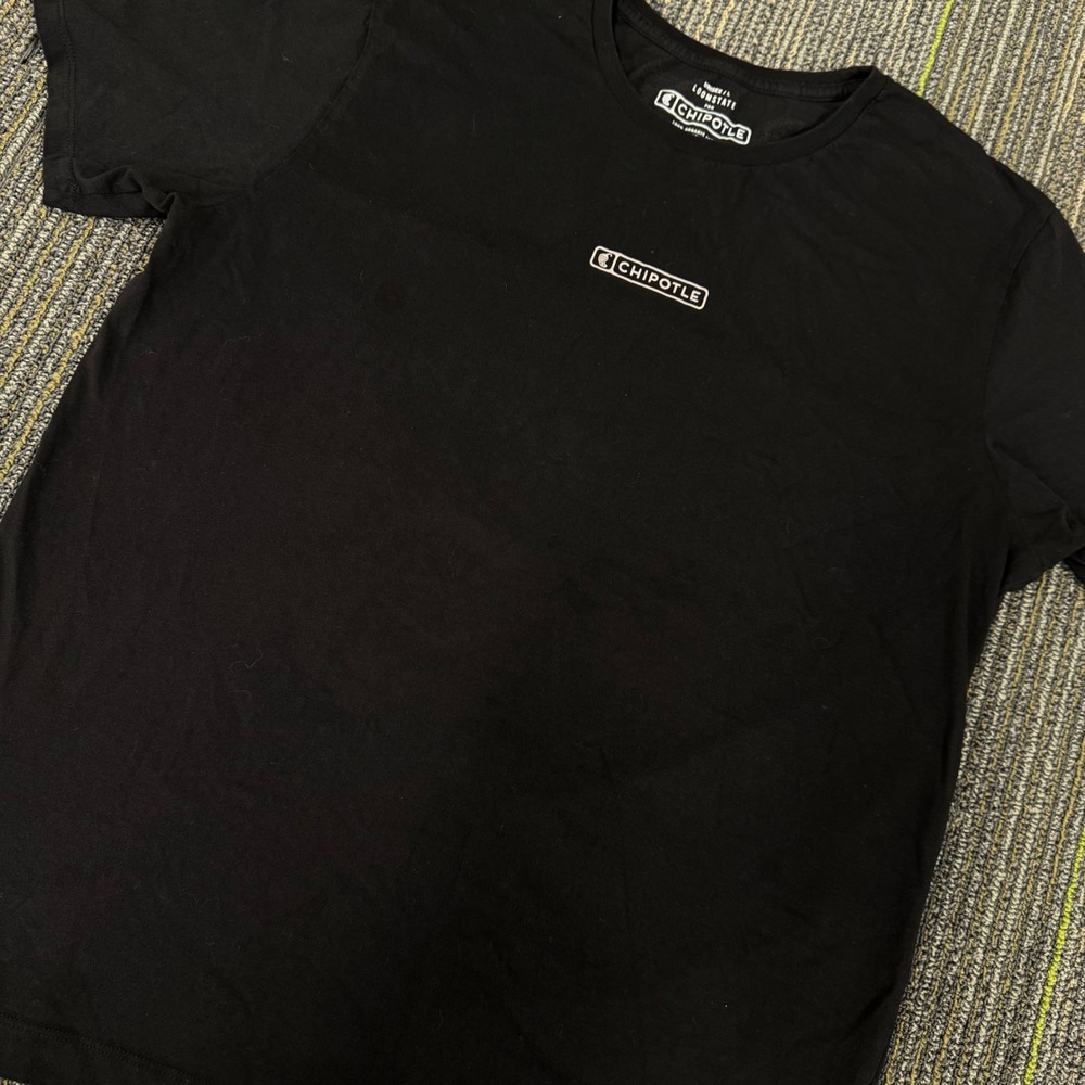 Loomstate Chipotle T-Shirt Men Large Black Excellent As Real As It Gets Graphic